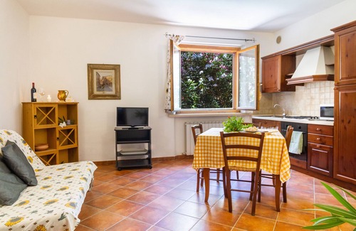 Grosseto Other | Agriturismo "Bilo Iris" with Pool, Wi-Fi & Garden