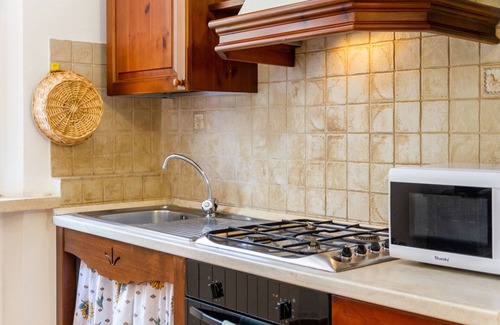 Grosseto Other | Agriturismo "Bilo Iris" with Pool, Wi-Fi & Garden