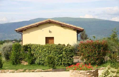Cantalupo House | Agriturismo La Tana Del Lupo