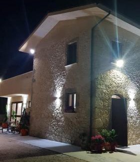Castelliri House | Agriturismo Tenuta Pavoni