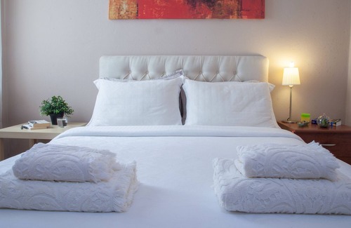 Kaleici House | Aheste Simple Sea View Flat in Lovely Old Town