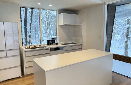 Hakuba Ski Chalet | Ahiru Chalet