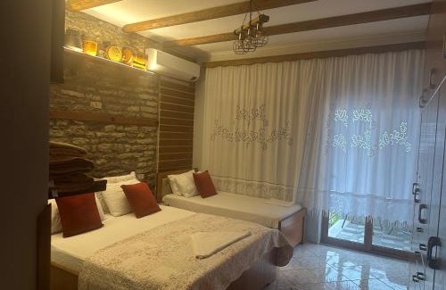 Gjirokaster Hotel | Ahmetaj Guest House