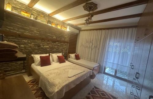 Gjirokaster Hotel | Ahmetaj Guest House