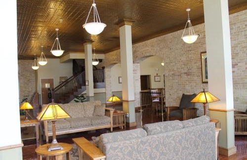 St. Paul Square Hotel | Aiden San Antonio Riverwalk