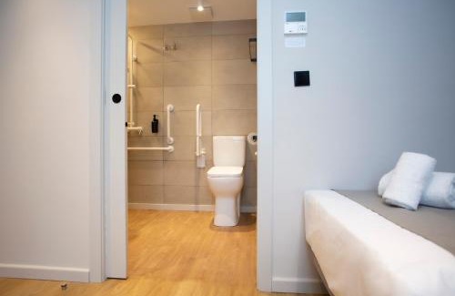 Burjasot Hotel | Aila II Hotel Boutique by SingularStays - Digital Access