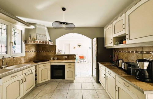 La Londe-les-Maures House | Air-conditioned villa for 6 people with a pool in the Domaine de Valcros in La Londe-les-Maures