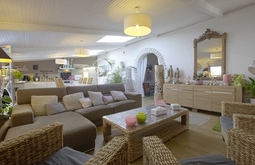 Anglet Villa | Air-conditioned villa 12 ADULTS, 900 meters from the sea, private pool, quiet area