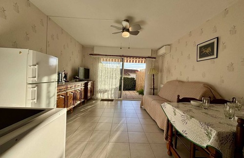 Cavalaire-sur-Mer Apartment | Air-conditioned studio with terrace and parking in Cavalaire-sur-Mer