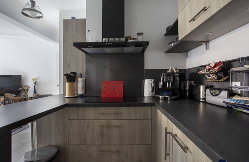 Liberation Apartment | Air-conditioned apartment near Libération district