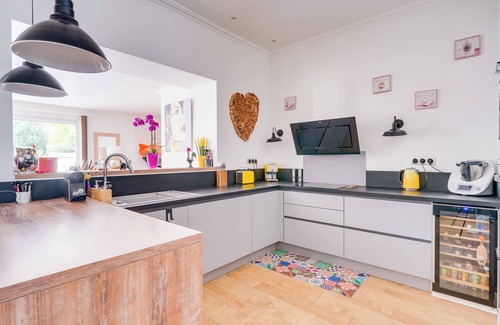 Cauderan House | Air-conditioned family home with swimming pool - Bordeaux Caudéran, 10 min from the center