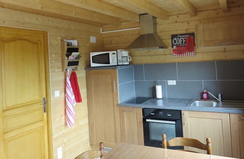 Vals-les-Bains Ski Chalet | Air-conditioned and heated chalet with a beautiful view of the mountain and the valley