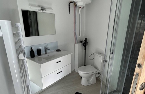 Le Porge Apartment | 🤩 air-conditioned studio for 2 people