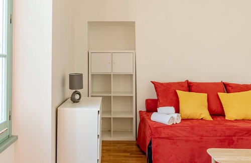 Jean-Medecin Apartment | Air-conditioned studio in the heart of Nice
