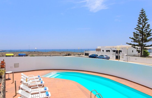 Playa del Cable Villa | Air-Conditioned Villa On the Beach with Pool, Terrace, Sea Views & Wi-Fi