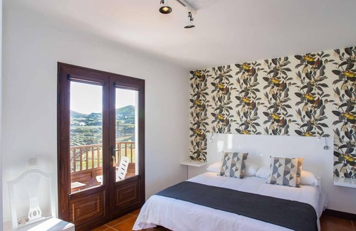 Tinajo Villa | Aircon, Wi-Fi, Smart TV, Private pool