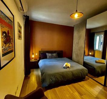 Mqabba House | Airport Accommodation Bedroom with your own private Bathroom Self Check In and Self Check Out Air-condition Included