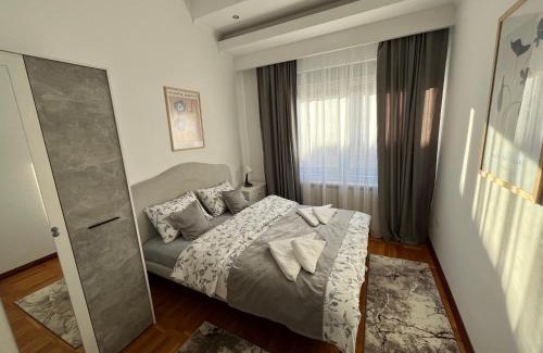 Surcin Apartment | Airport SKY apartments LUX II