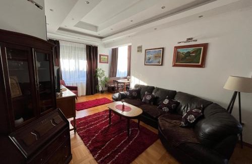 Surcin Apartment | Airport SKY apartments LUX II