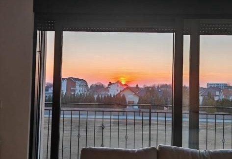 New Belgrade Apartment | Airport sunset apartment