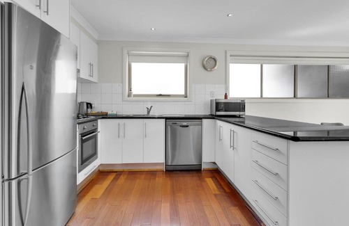 Airport West House | Airport West Stunner by Ready Set Stay