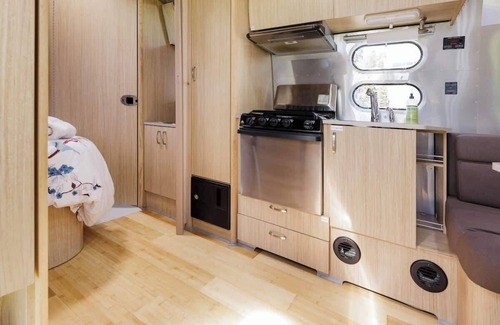 Berkeley House | Airstream Tiny Home close to UC BEST Neighborhood