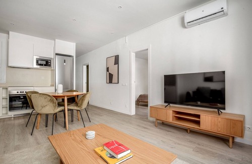 Vallcarca i els Penitents Apartment | Airy El Putxet i el Farró 3BR, Fully Furnished, by Blueground