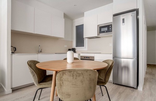 Vallcarca i els Penitents Apartment | Airy El Putxet i el Farró 3BR, Fully Furnished, by Blueground