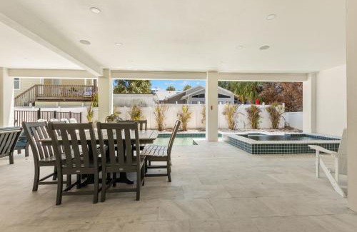 Clearwater Beach House | Akoya House at The Gemma by Brightwild