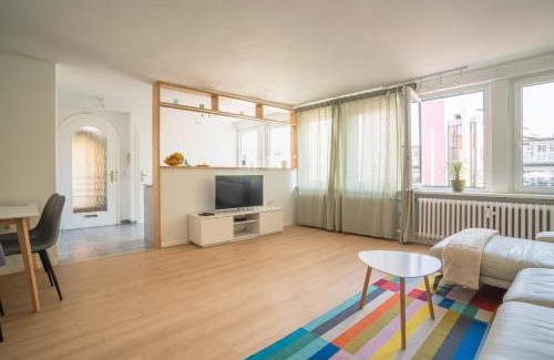Oststadt/Stadtfeld Apartment | Akram Appartement I - Zentral und Ruhig