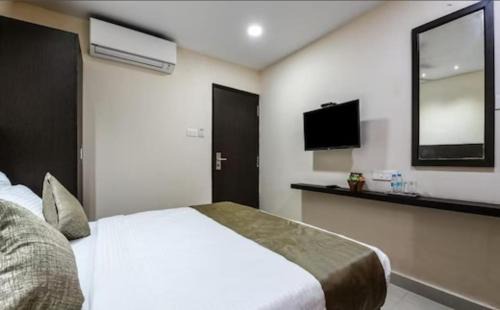 Railway New Colony Hotel | Akshara Innotel