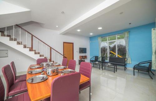Kotagiri Villa | Akshu's Nest - 4 BR Villa with Tea Gardens View