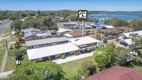 Iluka Apartment | Akuli By the Sea - Unit 1 - FNHolidays