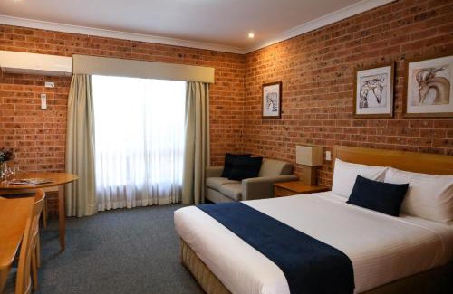 Dubbo Hotel | Akuna Motor Inn and Apartments