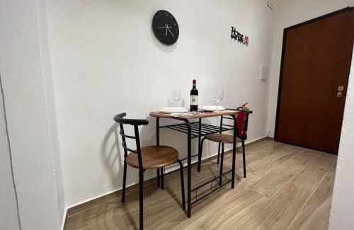 Prato Apartment | AL 106 Apartment [Free Wi-fi 5 min dalla Stazione]