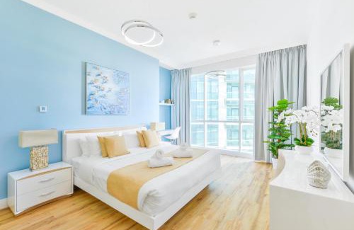 Dubai Marina Apartment | Al Bateen · Ultra Luxury JBR · Private Beach and Pool