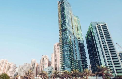 Dubai Marina Apartment | Al Bateen · Ultra Luxury JBR · Private Beach and Pool