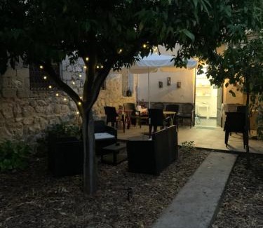 Fondi Bed & Breakfast | Al Giardino di Anna