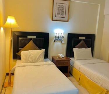 Al Muraqqabat Apartment | Al Nakheel Hotel Apartments