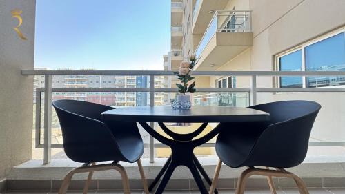 Abu Dhabi Apartment | Al Reef Luxury Studio - Elegant Stay Near Al Reef Community Park
