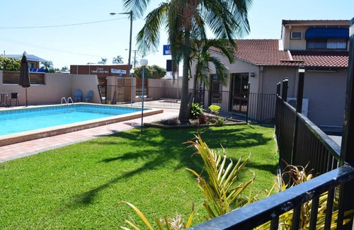 Taree Hotel | Alabaster Motor Inn