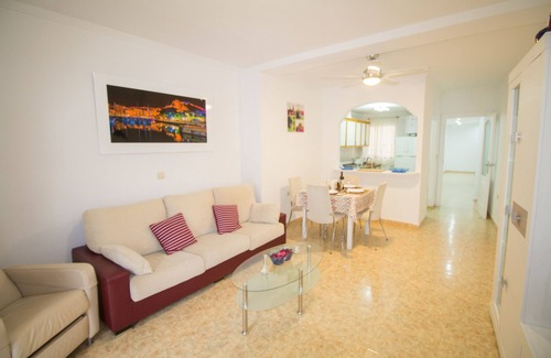 Santa Pola Condo | Alacant Home: Modern flat 200 meters away from the beach