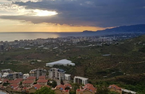 Kargicak Apartment | Alanya gold city hotel main building 3 bedroom apartment