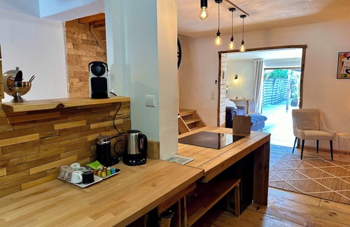 Pineto Villa | Alba | Air-conditioned, Wi-Fi, PMR, beach 20 metres away