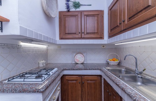 Liscia di Vacca Apartment | Alba Rossa Apartment 1.5km From The Beach, Porto Cervo, Italy