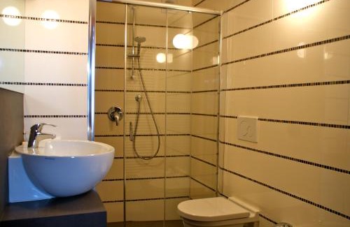 Castro Bed & Breakfast | Albergo Diffuso Vulcano Village