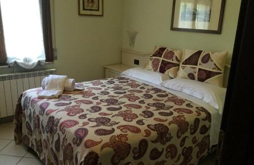 Cocconi Hotel | Albergo Il Gufo