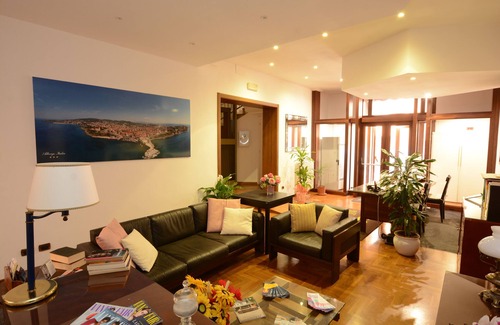 Piombino Hotel | Albergo Italia