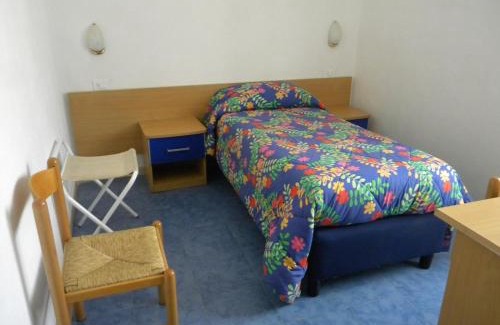 Ischia Porto Hotel | Albergo Locanda Sul Mare