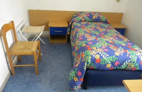 Ischia Porto Hotel | Albergo Locanda Sul Mare